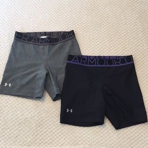 Grey and Black underarmour spandex